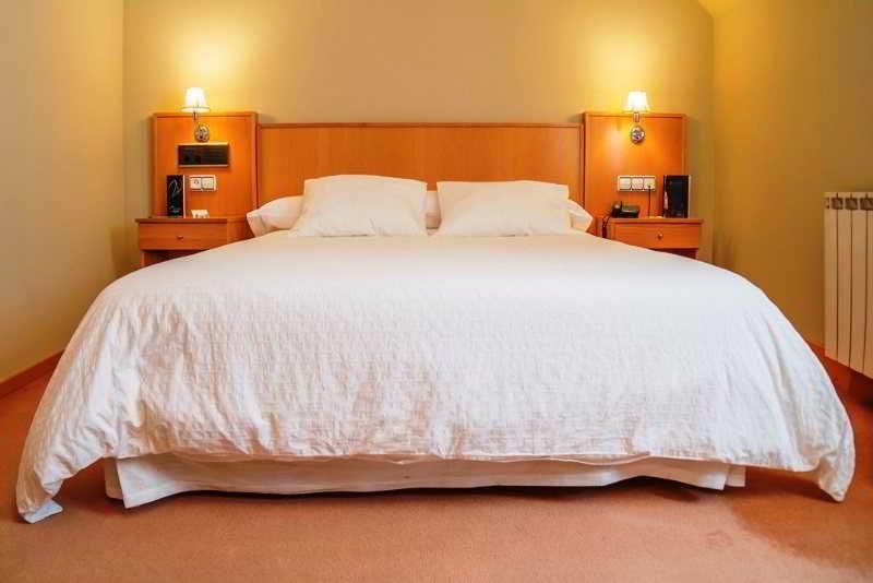 Hotel Castelao 3*