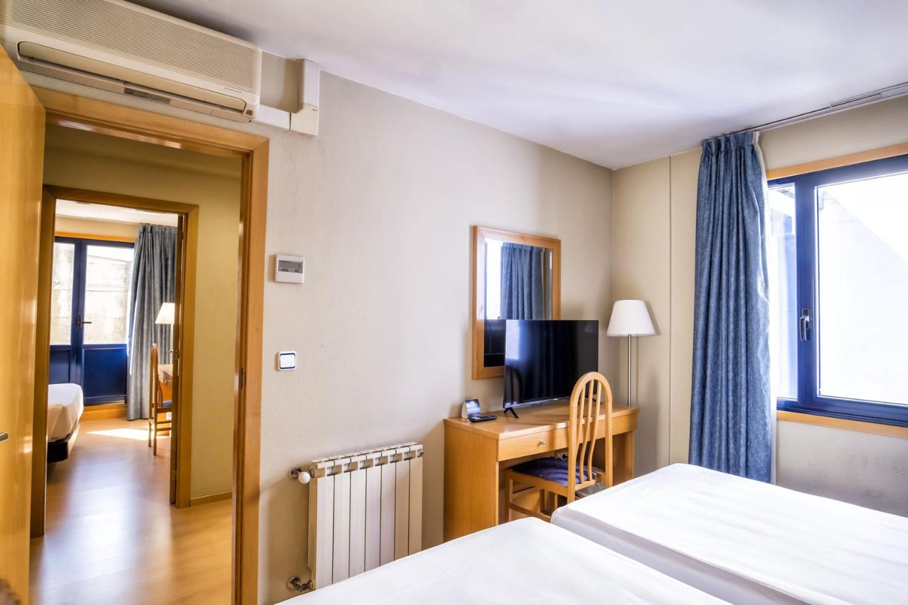 Castelao Hotel 3*