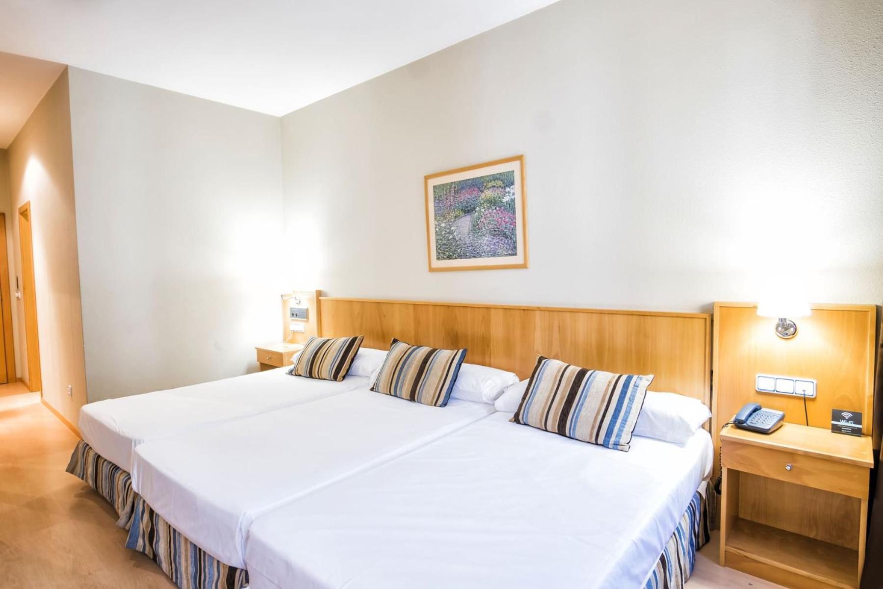 Hotel Castelao 3*